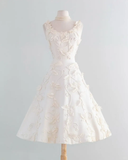Vintage White 3D Grapes Applique Design A-Line Short Homecoming Dress Party Dress HZ0319
