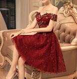 Vintage Burgundy Floral Applique Off-the-shoulder Design A-line Tulle Party Dress Homecoming Dress HZ0319